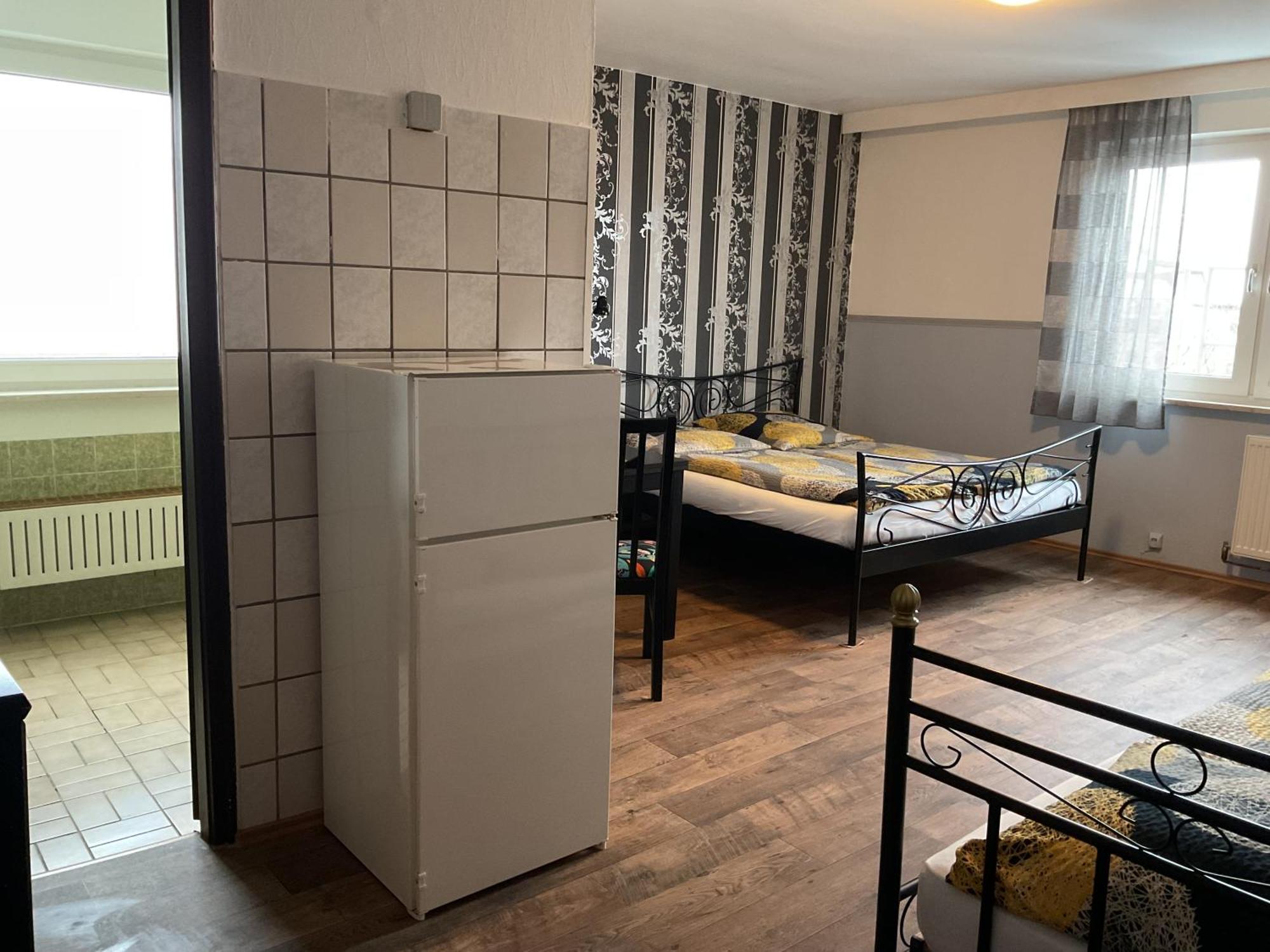 Pension&Hostel Anna - Monteurzimmer Münih Dış mekan fotoğraf