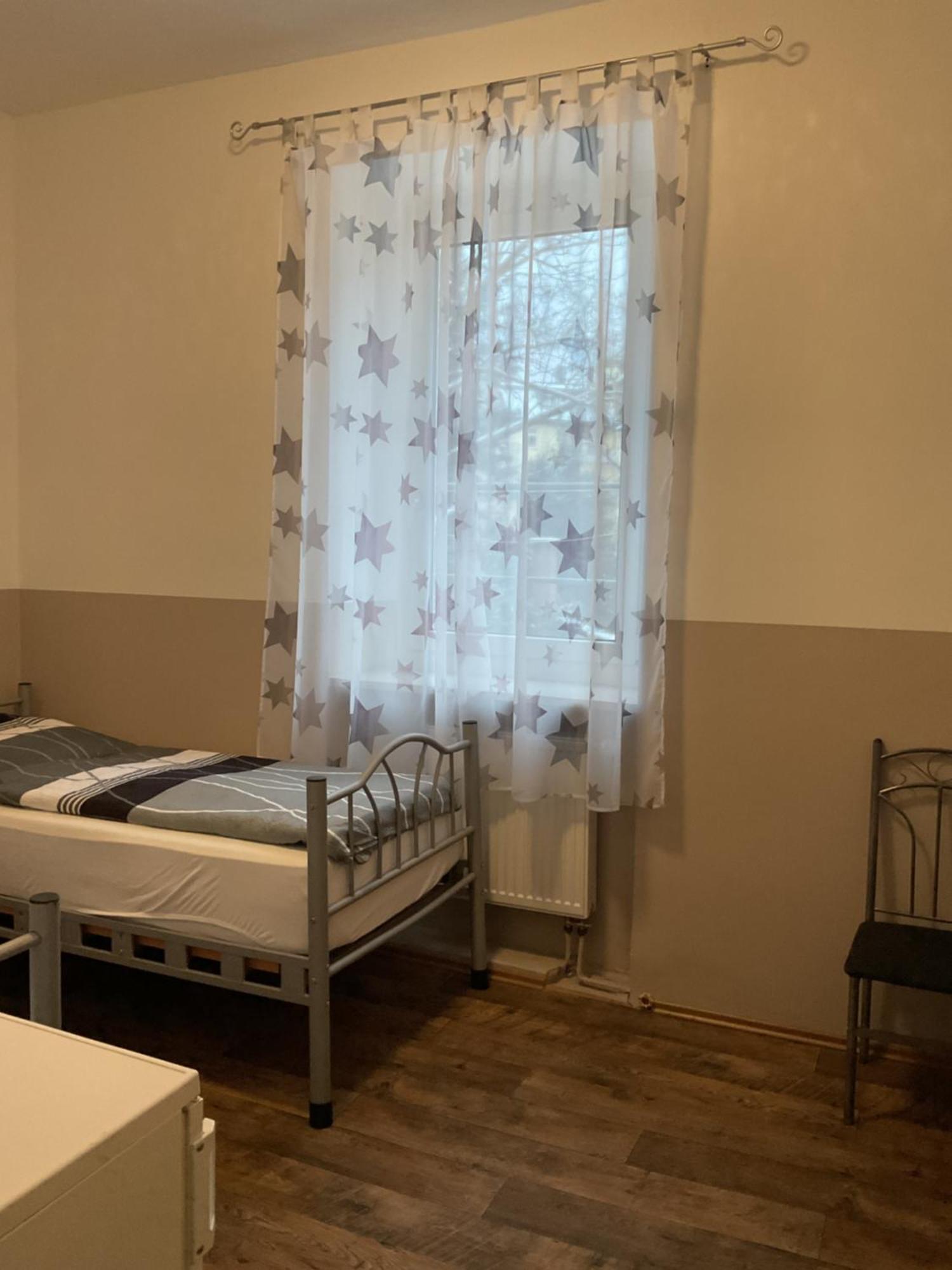 Pension&Hostel Anna - Monteurzimmer Münih Dış mekan fotoğraf
