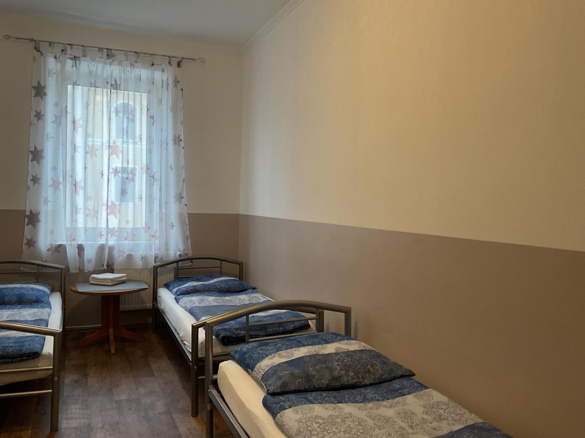 Pension&Hostel Anna - Monteurzimmer Münih Dış mekan fotoğraf