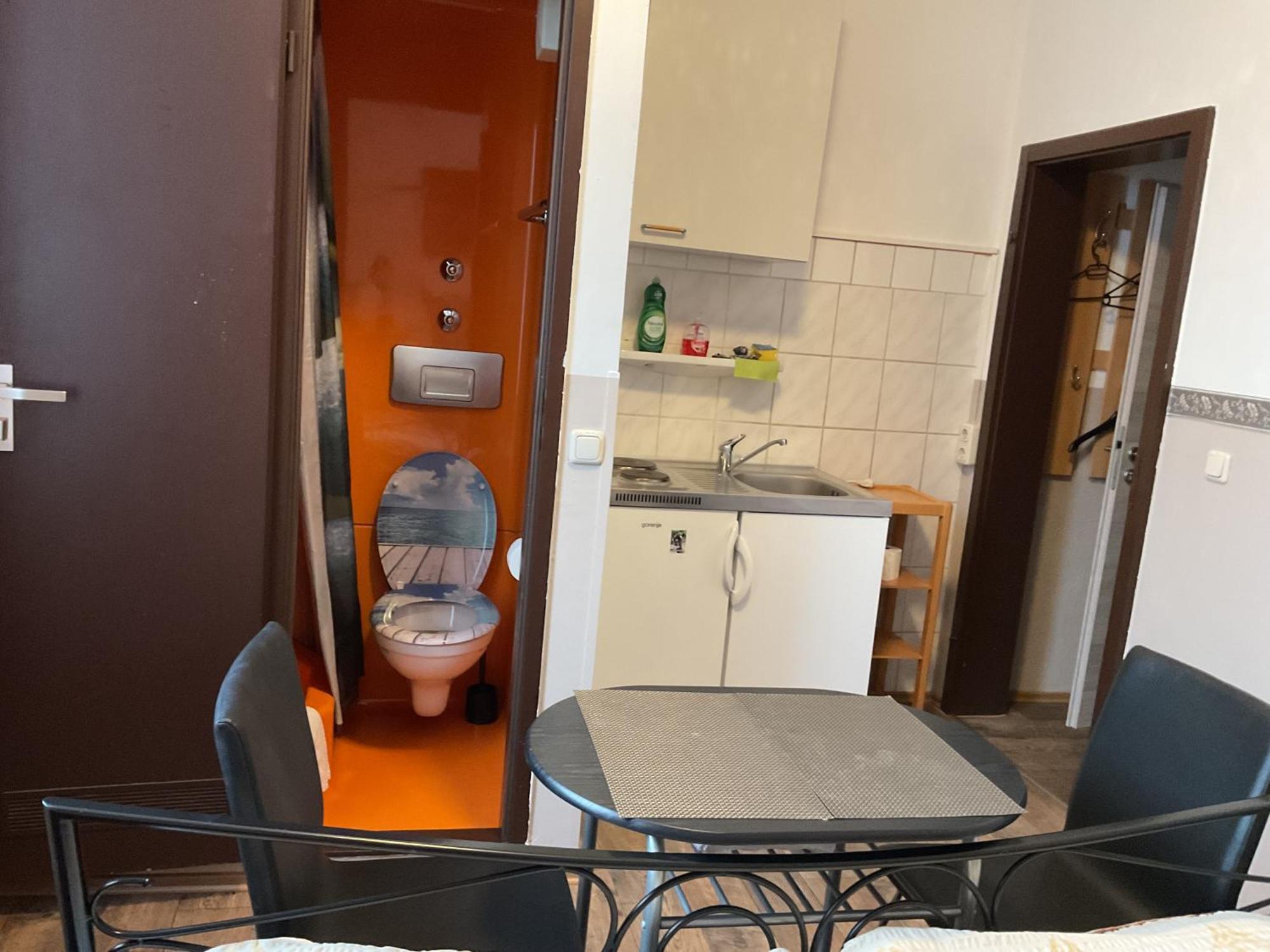 Pension&Hostel Anna - Monteurzimmer Münih Dış mekan fotoğraf