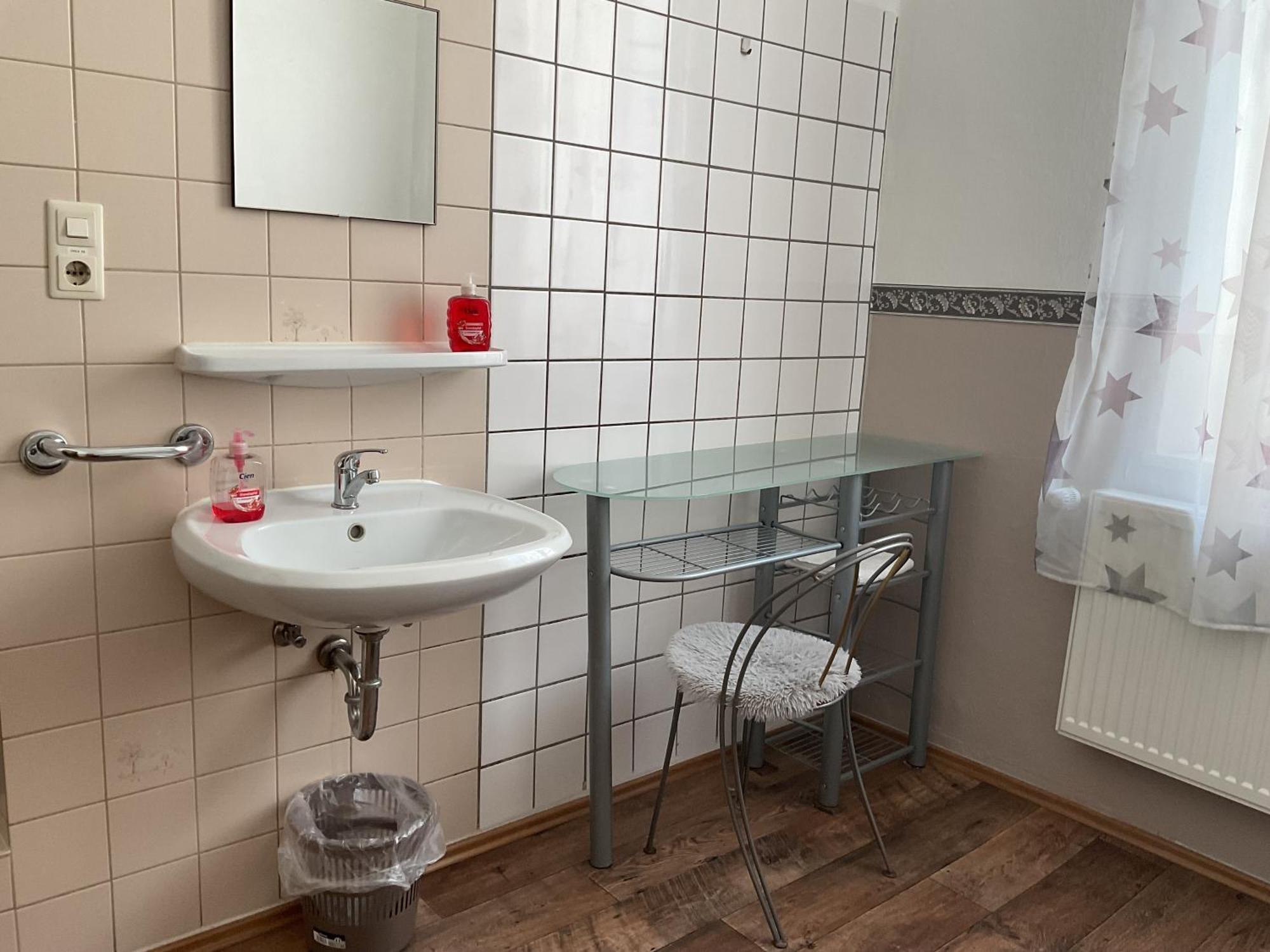 Pension&Hostel Anna - Monteurzimmer Münih Dış mekan fotoğraf
